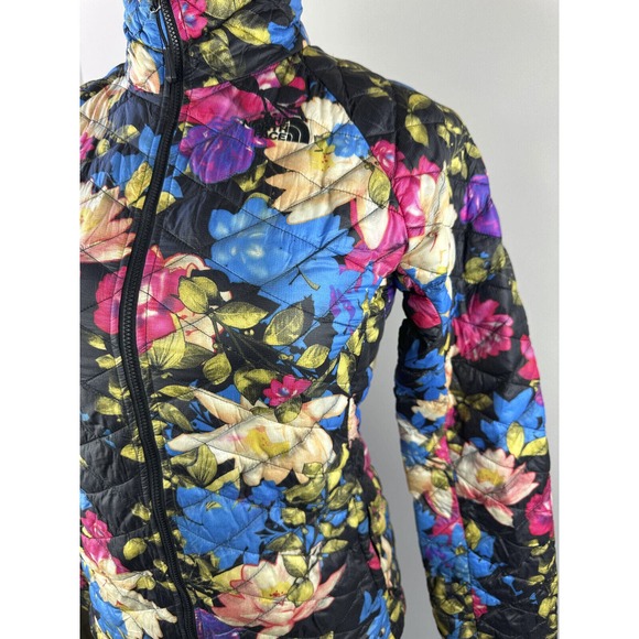 The North Face Floral Lotus Jacket Quilted Thermoball Puffer Full Zip Size Small - Picture 12 of 14